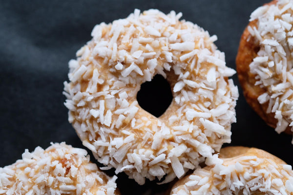 Lucky's mini donuts - Peanut butter and bananas